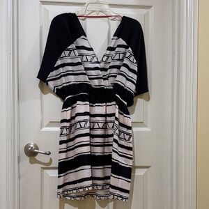 BCBGeneration Monochrome Patterned Dress
